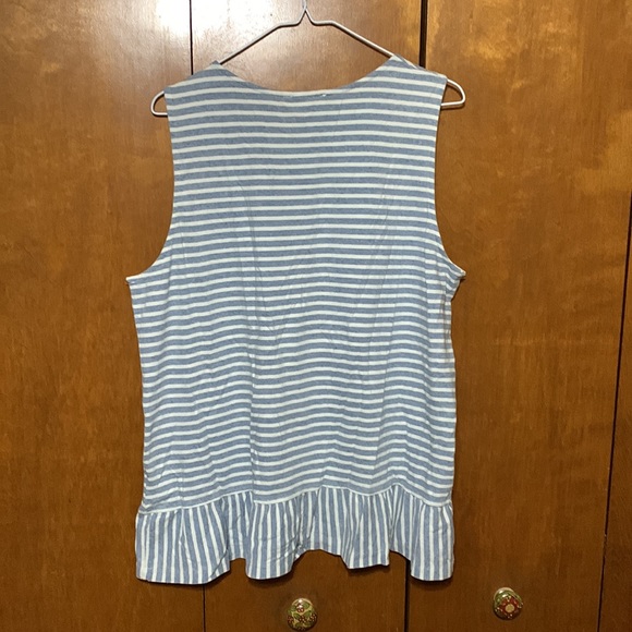 🆕 JANE AND DELANCEY - Blue & White Stripe ,Casual Sleeveless Womans Shirt. (XL) - Picture 5 of 9